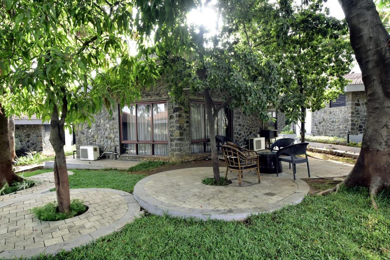 Caves County Resort Μαλεγκάον Εξωτερικό φωτογραφία